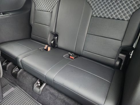 New 2026 GMC Acadia Denali w/ Super Cruise Package image 36