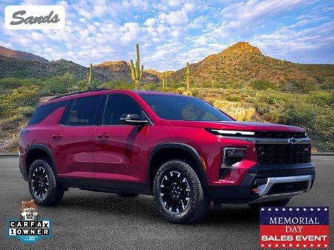 Used 2024 Chevrolet Traverse Z71 AWD/4WD image 1