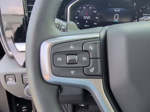 New 2026 Chevrolet Silverado 1500 LT w/ Texas Edition Plus AWD/4WD image 17