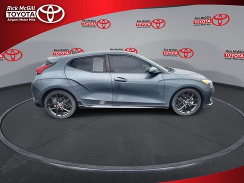 Used 2020 Hyundai Veloster Turbo R-Spec FWD image 9