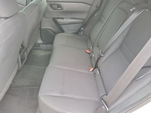Used 2024 Nissan Rogue S AWD/4WD image 14