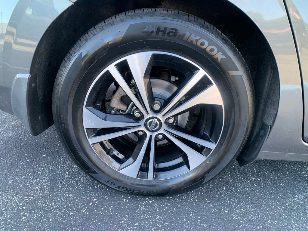 Used 2023 Nissan Sentra SV w/ All-Weather Package FWD image 32