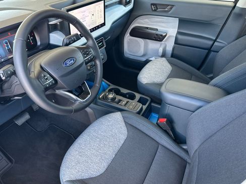 Used 2026 Ford Maverick XLT w/ XLT Luxury Package FWD image 9