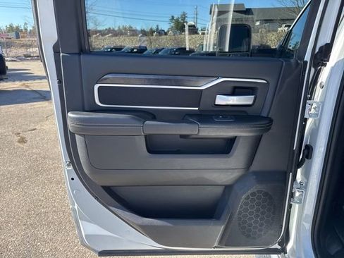 Used 2024 RAM 2500 Big Horn image 18