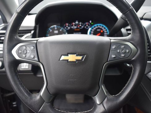 Used 2020 Chevrolet Suburban Premier w/ RST 6.2L Performance Edition image 15