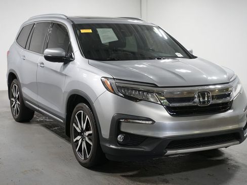 Used 2020 Honda Pilot Elite image 3