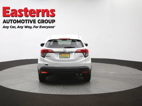 Used 2019 Honda HR-V EX image 36