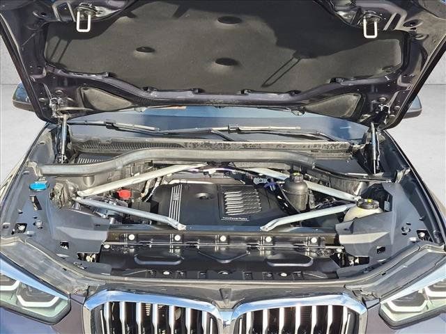 Used 2021 BMW X5 xDrive40i w/ Convenience Package AWD/4WD image 22
