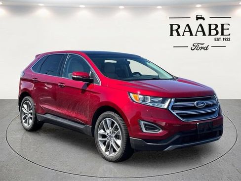 Used 2018 Ford Edge Titanium w/ Equipment Group 301A AWD/4WD image 3