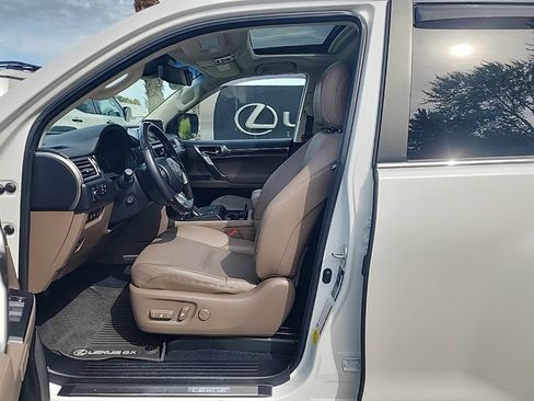Certified 2023 Lexus GX 460 Luxury w/ Sport Design Package AWD/4WD image 8