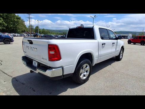 Certified 2025 RAM 1500 Big Horn AWD/4WD image 8