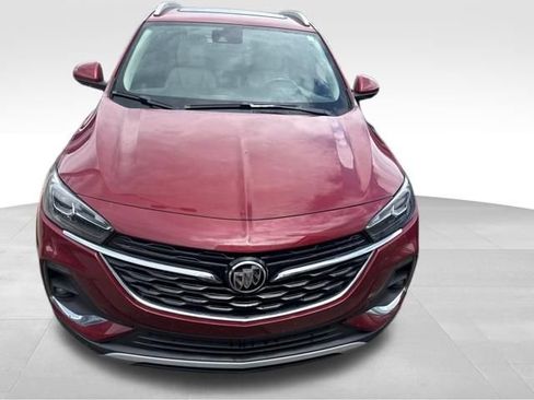 Used 2020 Buick Encore GX Essence w/ Experience Buick Package FWD image 3