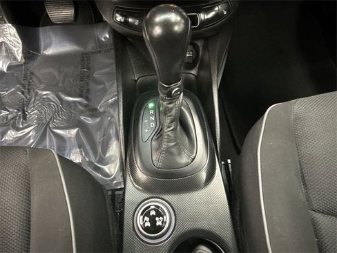 Used 2016 FIAT 500X Easy image 19