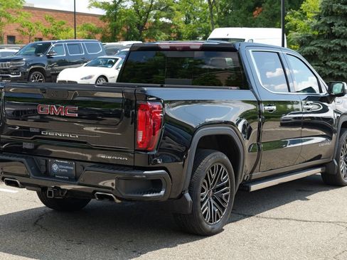 Used 2020 GMC Sierra 1500 Denali w/ Denali Ultimate Package AWD/4WD image 10