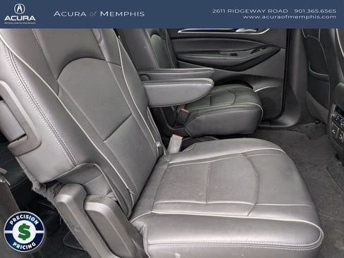 Used 2021 Buick Enclave Avenir FWD image 27