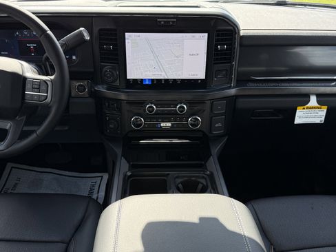 New 2026 Ford F250 Lariat w/ Black Appearance Package image 14