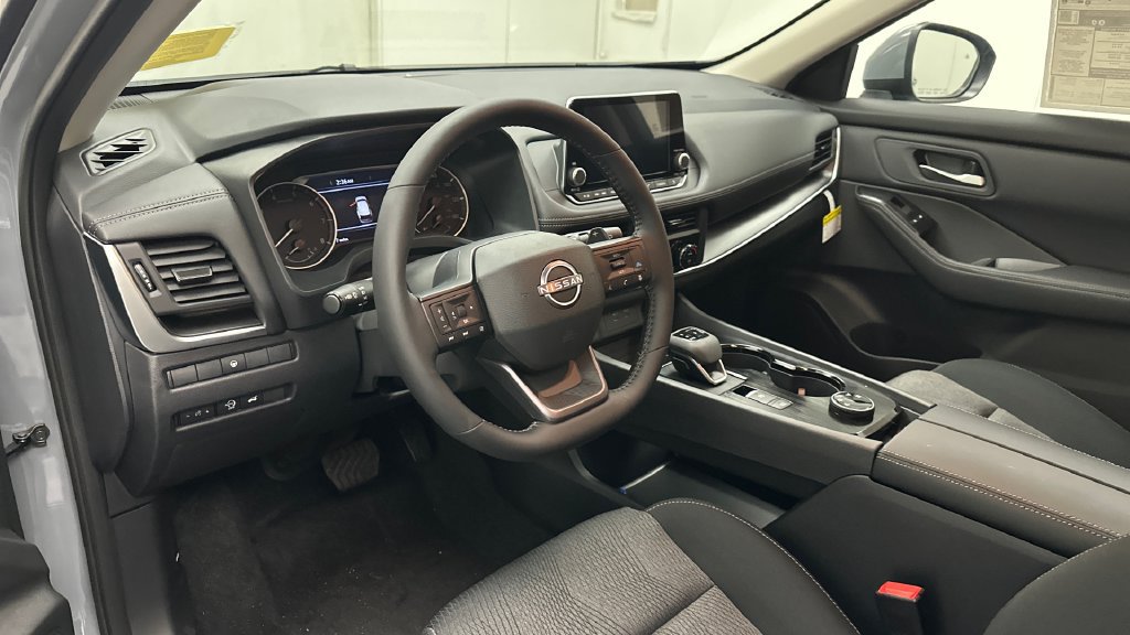 New 2026 Nissan Rogue SV AWD/4WD image 20