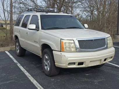 Used 2005 Cadillac Escalade AWD