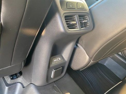 Used 2022 Buick Envision Avenir w/ Technology Package II image 14