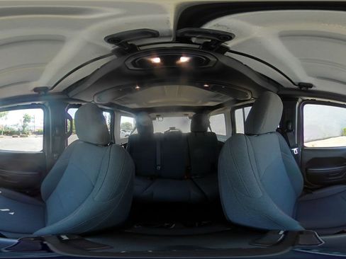 Used 2025 Jeep Wrangler Sport S image 41