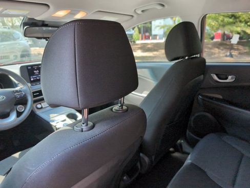 Certified 2023 Hyundai Kona SE FWD image 22