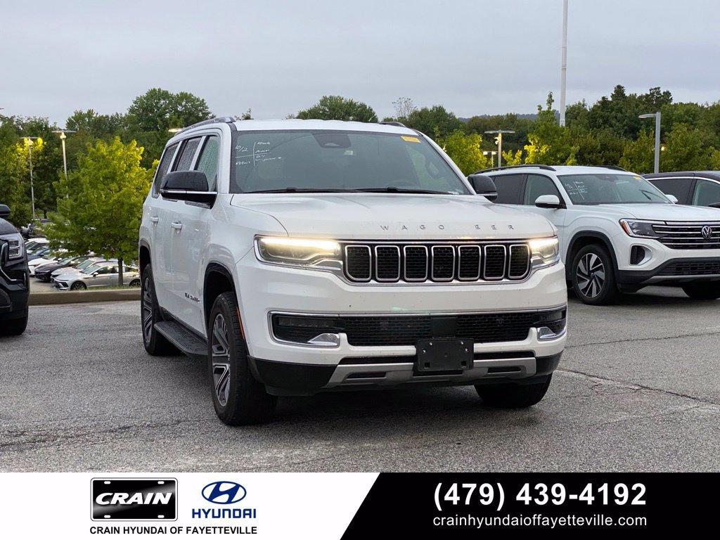 Used 2024 Jeep Wagoneer Series II AWD/4WD image 1