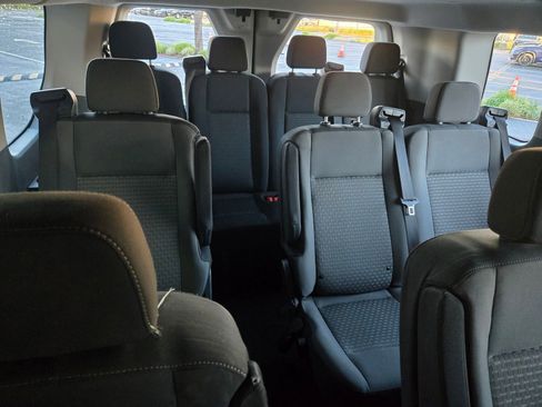 Used 2023 Ford Transit 350 XLT image 11