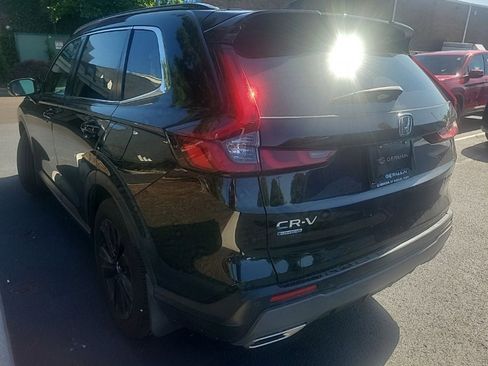 Used 2024 Honda CR-V Sport Touring image 10