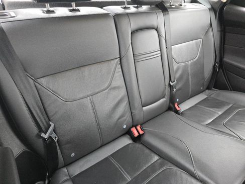 Used 2016 Ford Focus SE w/ Equipment Group 201A image 22