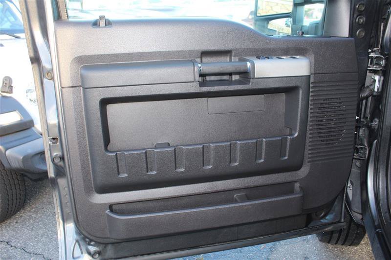 Used 2016 Ford F250 Lariat w/ Chrome Package AWD/4WD image 27