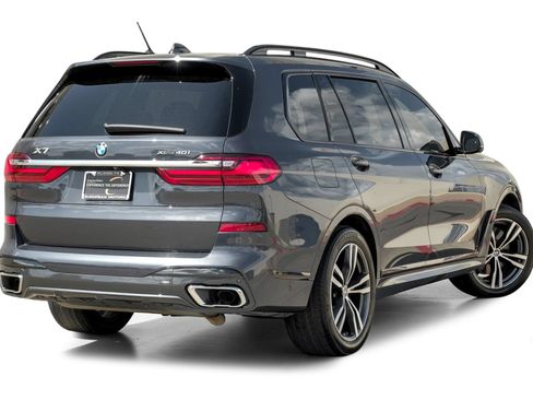 Used 2021 BMW X7 xDrive40i w/ M Sport Package AWD/4WD image 8