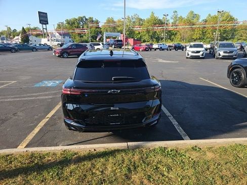 Used 2024 Chevrolet Equinox EV RS image 7