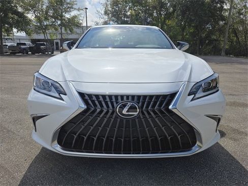 New 2025 Lexus ES 350 w/ Premium Package image 8