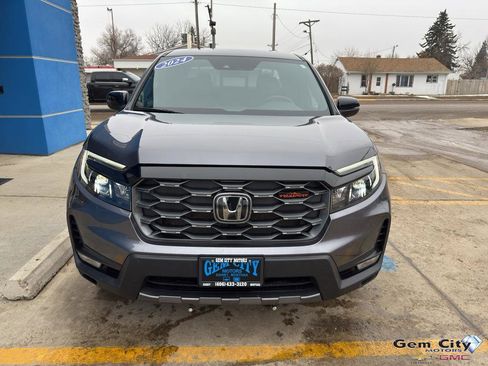 Used 2024 Honda Ridgeline TrailSport image 3