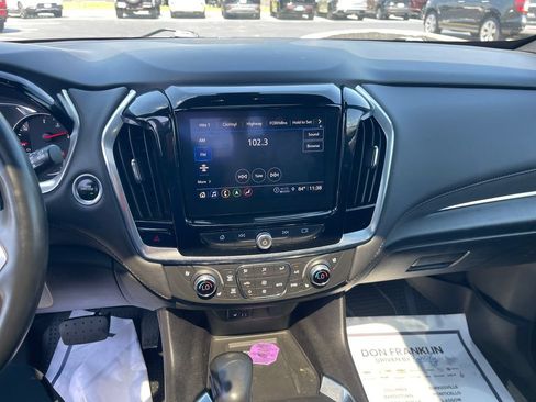 Used 2023 Chevrolet Traverse High Country AWD/4WD image 20