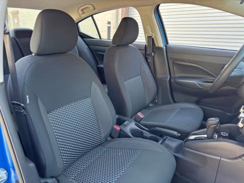 Used 2020 Nissan Versa S FWD image 32