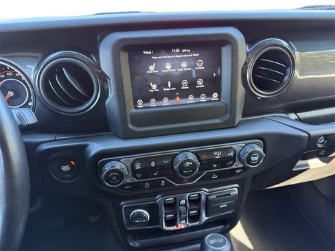 Certified 2022 Jeep Wrangler Unlimited Sport image 11