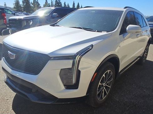 Used 2024 Cadillac XT4 Sport image 1