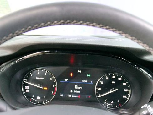 Used 2022 Buick Envision Preferred FWD image 19