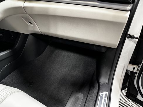 Certified 2025 Acura RDX SH-AWD w/ Technology Package image 35