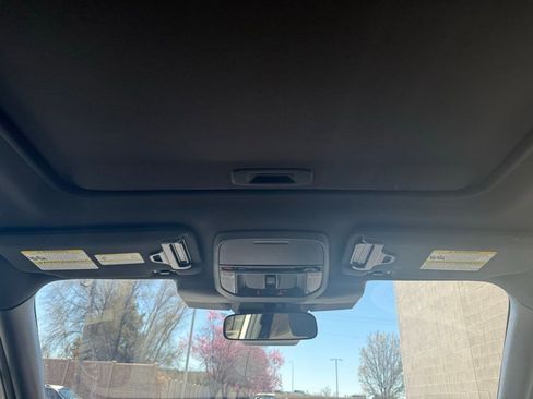 Certified 2025 Subaru Forester Premium AWD/4WD image 19