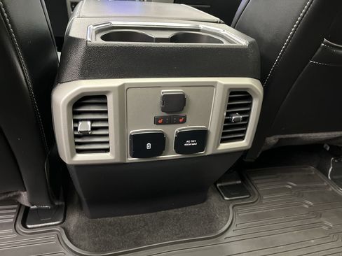 Certified 2020 Ford F150 Lariat w/ Equipment Group 502A Luxury image 14