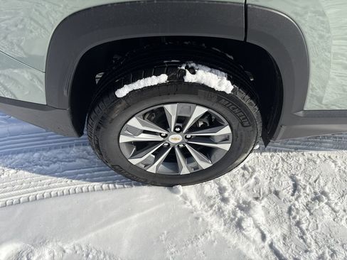 New 2026 Chevrolet Equinox LT w/ Convenience Package II image 13