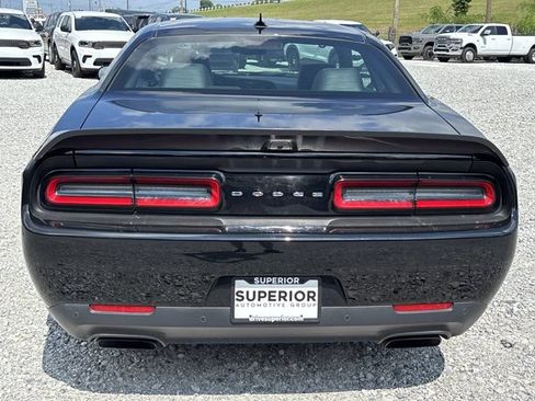 Used 2019 Dodge Challenger SRT Hellcat Redeye RWD image 4