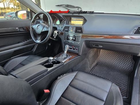 Used 2010 Mercedes-Benz E 350 E 350 image 15