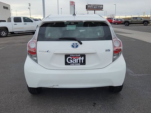 Used 2013 Toyota Prius C Three image 19