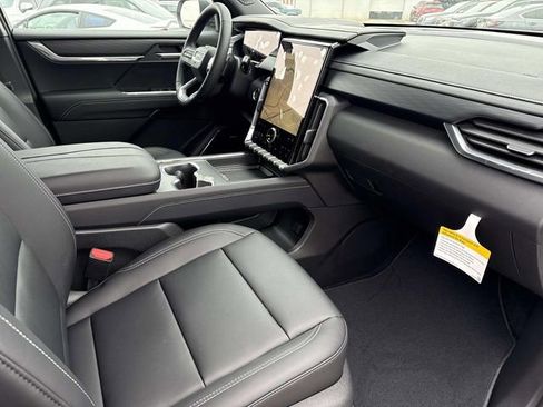 New 2026 GMC Acadia Elevation w/ Black Edition image 18