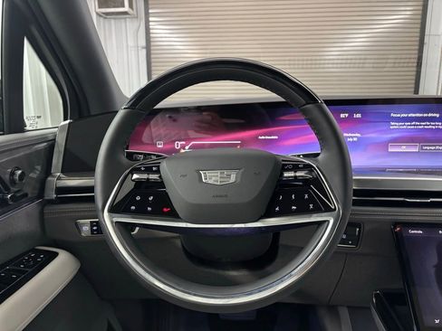 New 2026 Cadillac Escalade IQ Luxury 1 w/ LPO, Floor Liner Package image 35