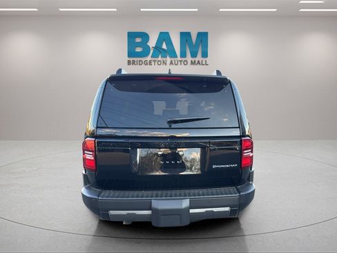 Used 2025 Toyota Land Cruiser image 6