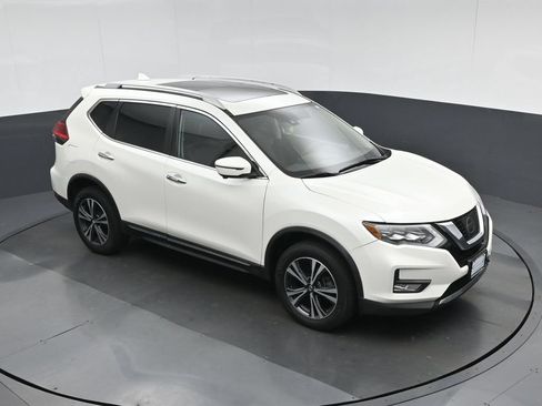 Used 2017 Nissan Rogue SL w/ SL Premium Package AWD/4WD image 59